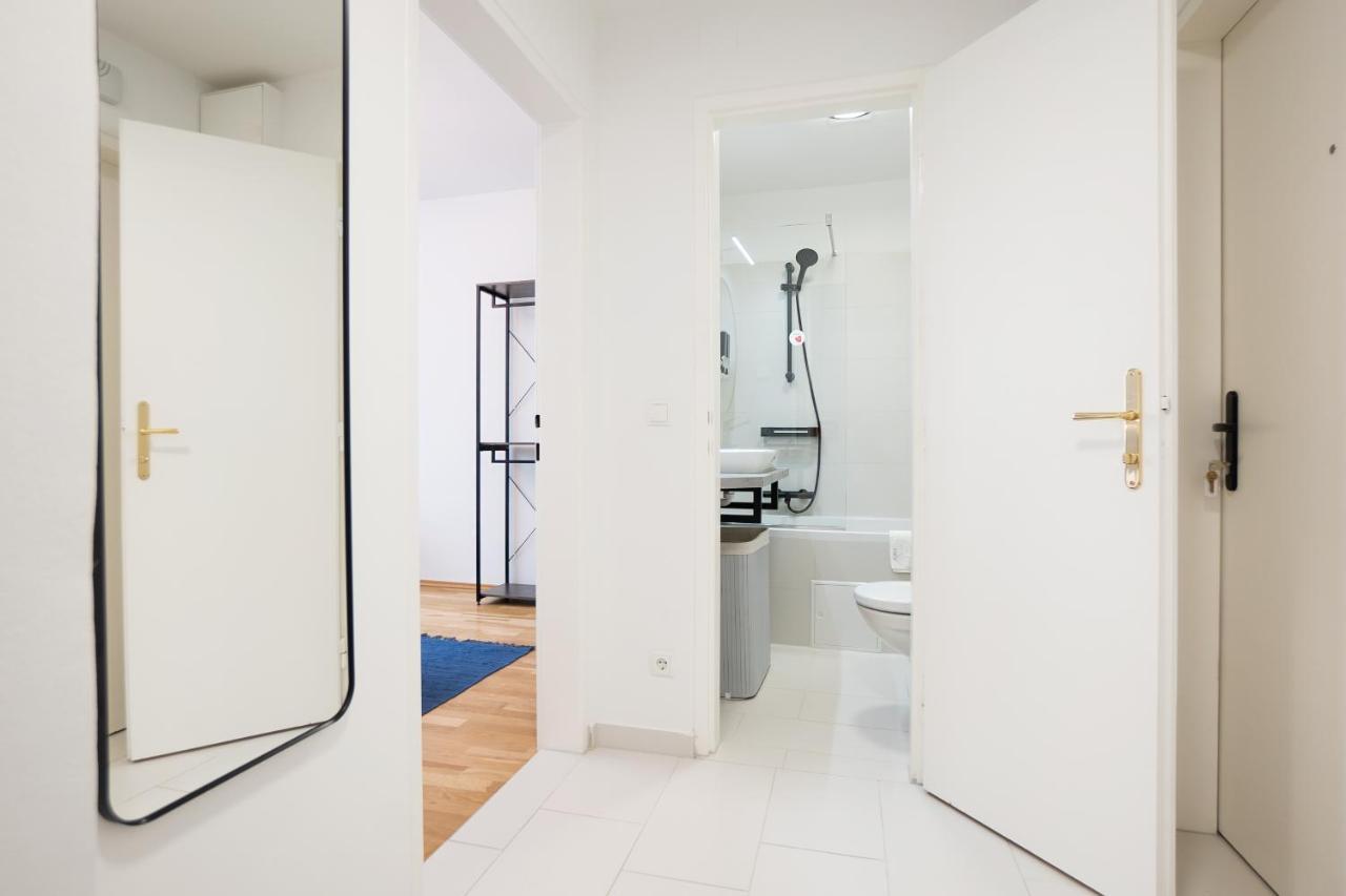 Bright Stylish Apartment In A Top Location Bécs Kültér fotó